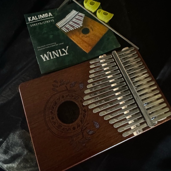 Kalimba Instrument - Picture 1 of 7